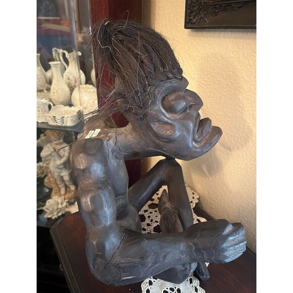 Antique Indonesian Tribal Hand Carved Figure - Picture 9 of 11